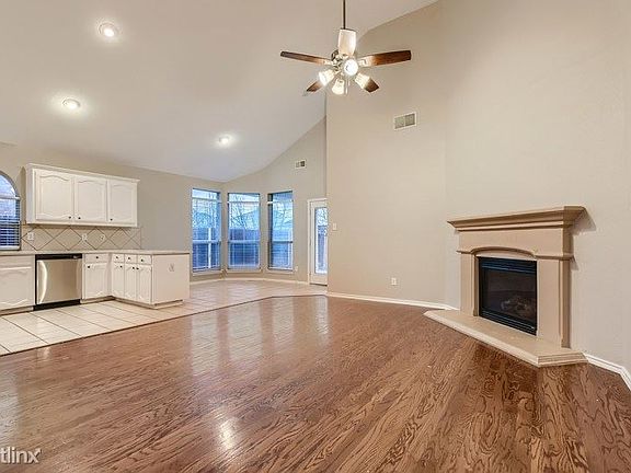 3rd image of 3808 Grantsville Dr
