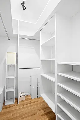 Rented by Corcoran | media 21