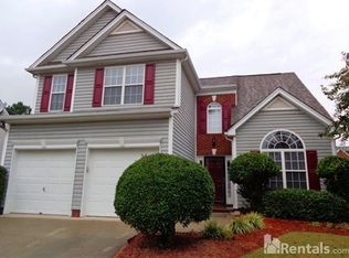 100 Cobb Hall Ct, Greenville, SC 29607