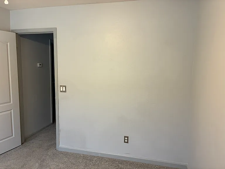 25550 W Pioneer St — Photo 26