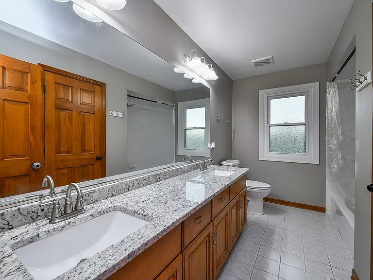 1156 Keim Ct — Photo 14