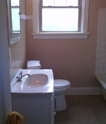 2nd image of 3317 Warsaw Ave