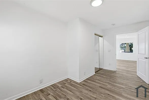 350 E 60th St — Photo 8