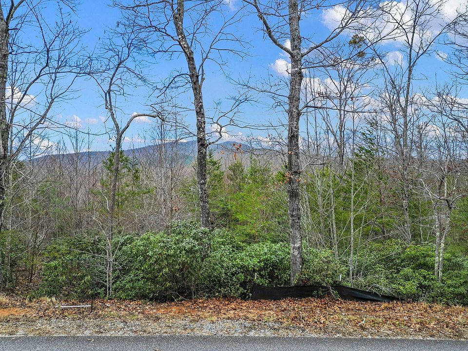 1st image of Bear Cliff Dr