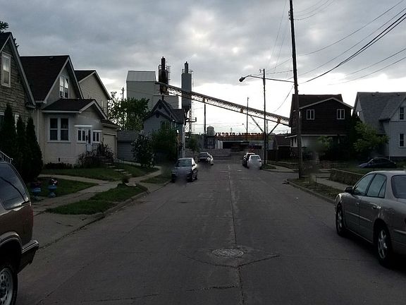 4th image of 48 26th Ave N #E