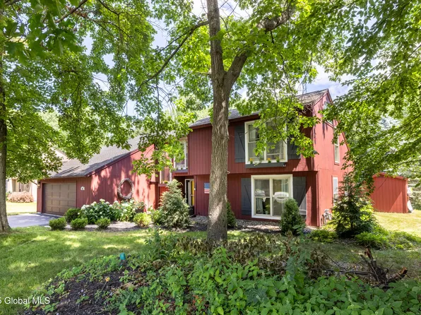 41 Meadow Rue Place, Malta, NY 12020