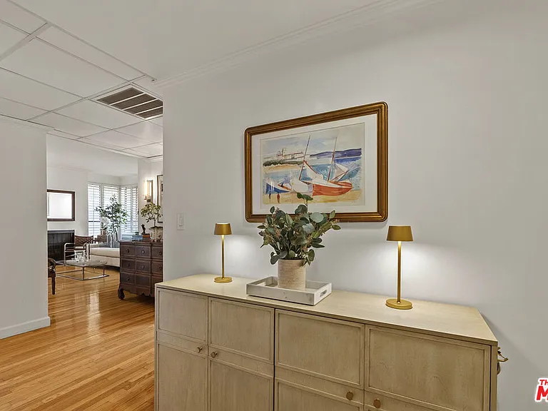 12115 San Vicente Blvd #111 — Photo 2