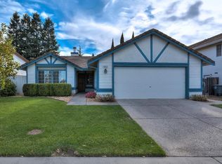 8922 Springhurst Dr, Elk Grove, CA 95624