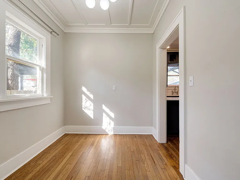 1019 NW 34th St #A — Photo 12
