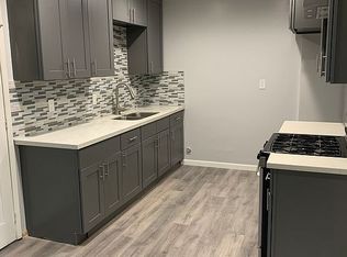 11010 Fleetwood St, Sun Valley, CA 91352