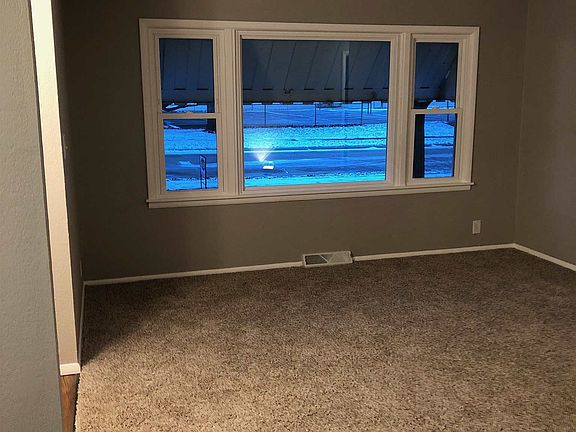 4th image of 1215 Sussex Dr