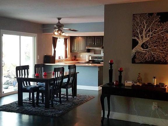 3rd image of 4323 E Sunrise Dr