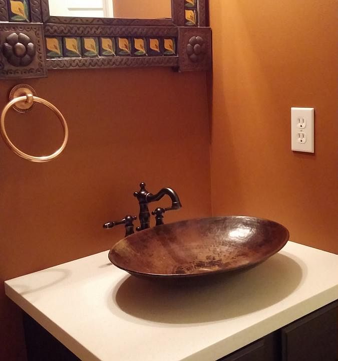 1/2 Bath