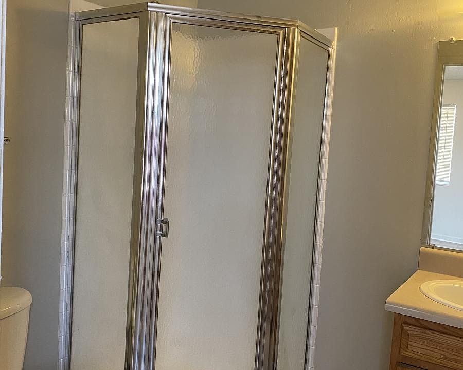 1st image of 1303 W Forest Ave APT 307