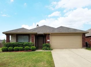 2913 Mockingbird St, Royse City, TX 75189