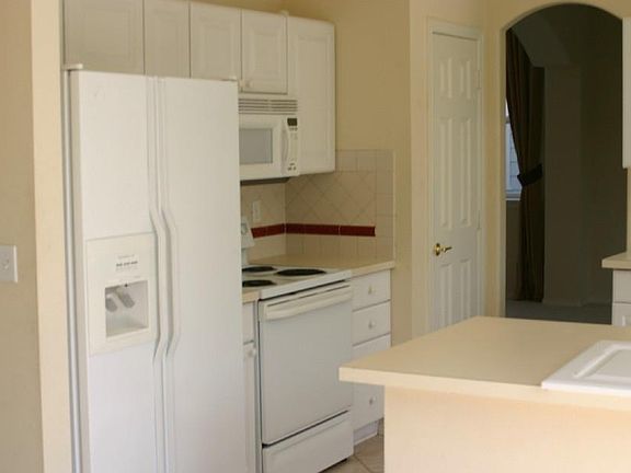 3rd image of 9216 178th Street Ct E