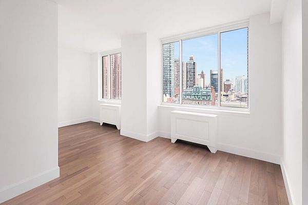 1st image of 389 E 89th St APT 11A