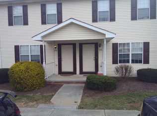 858 Patrick Henry Dr, Blacksburg, VA 24060