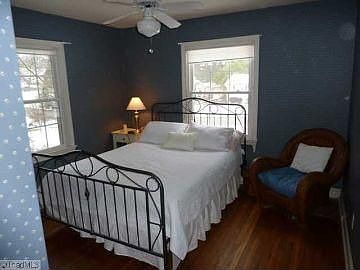 5th image of 2305 Fernwood Dr