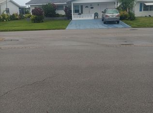 5715 NW 84th Ter, Tamarac, FL 33321