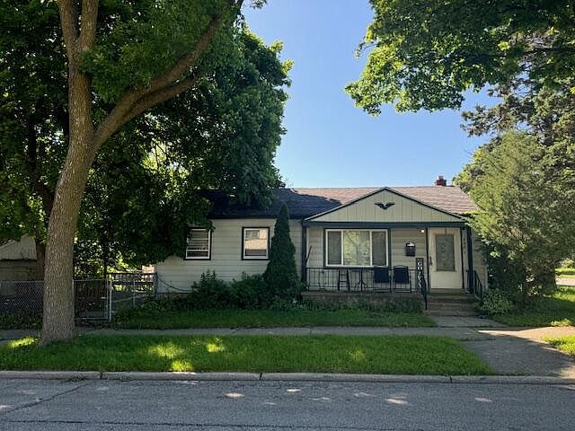 1st image of 8901 West Lisbon AVENUE