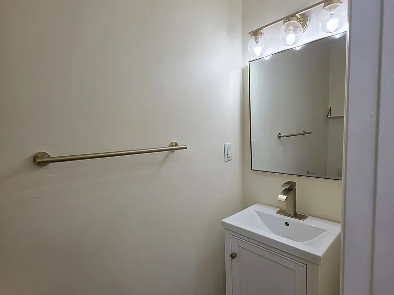 6441 New Market Way — Photo 9