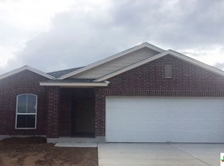 319 Windridge Dr, Lockhart, TX 78644