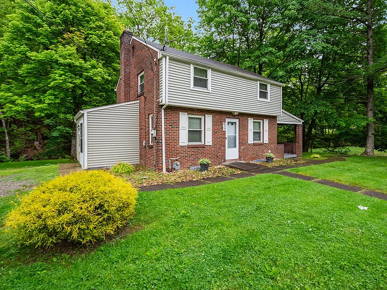 610 Brown Ave — Photo 15