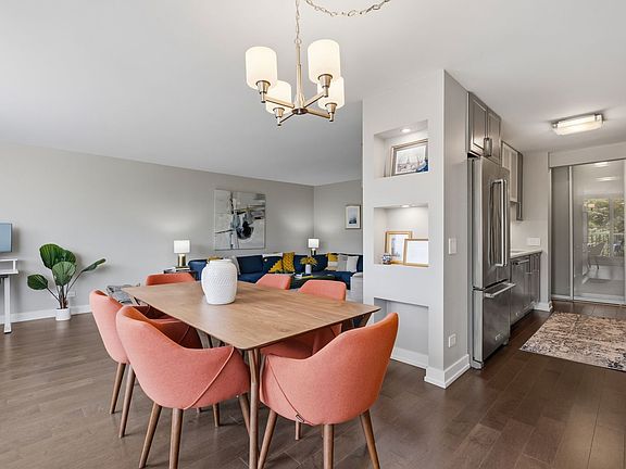 4th image of 4170 N Marine Dr APT 4G