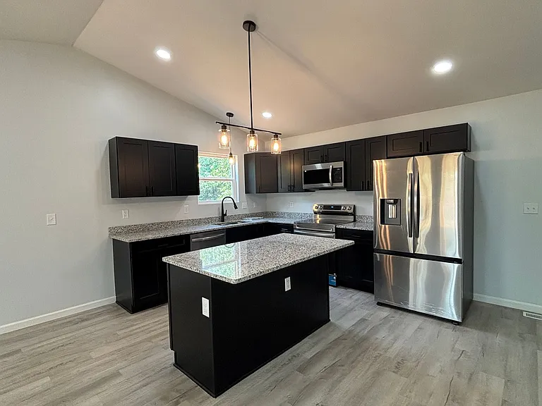 229 Old Landfill Rd #B — Photo 13