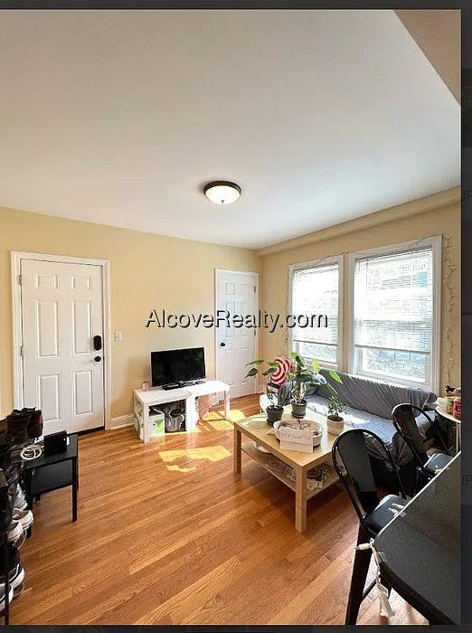 2 bed, 2.0 bath, $3,695 — Photo 3