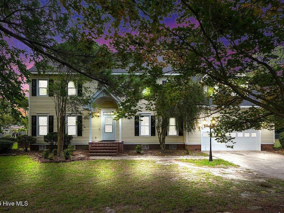 1st image of 202 N Marion Drive