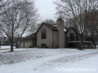 2784 Baylite Dr, Green Bay, WI 54313