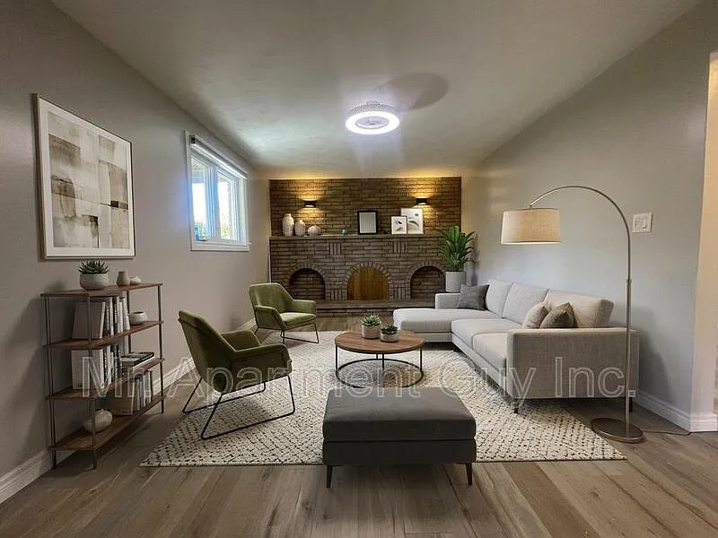 1 bed, 1.0 bath, $1,495 — Photo 3