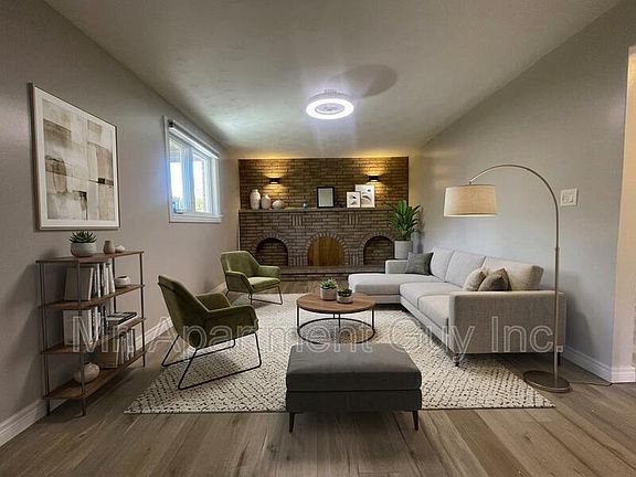 3rd image of 42 Gatineau Dr