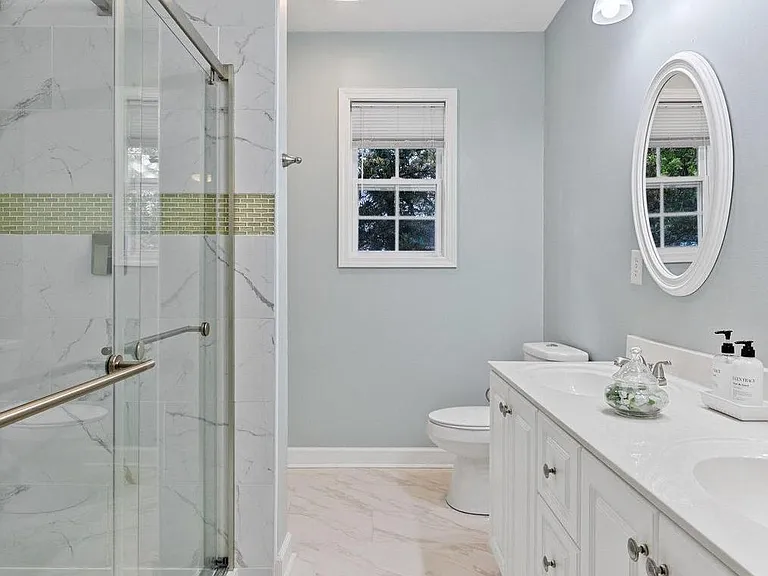 437 N Belvedere Dr — Photo 15