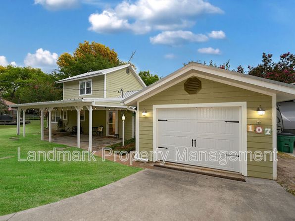 107 Lancelot Dr