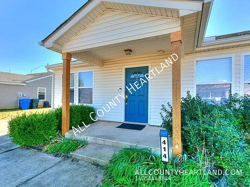 414 English Elm Ln Photo 1