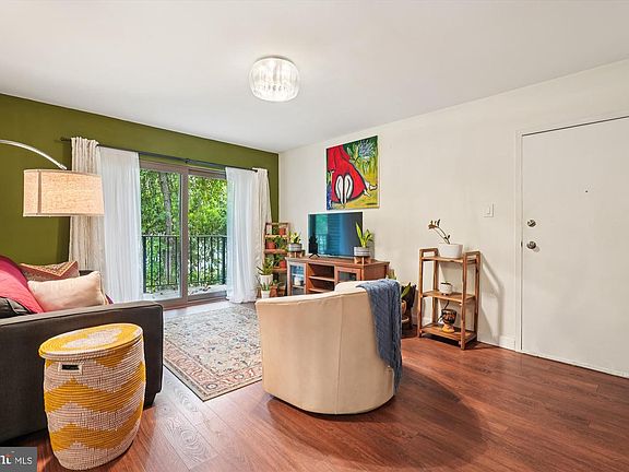 2nd image of 17800 Buehler Rd #3