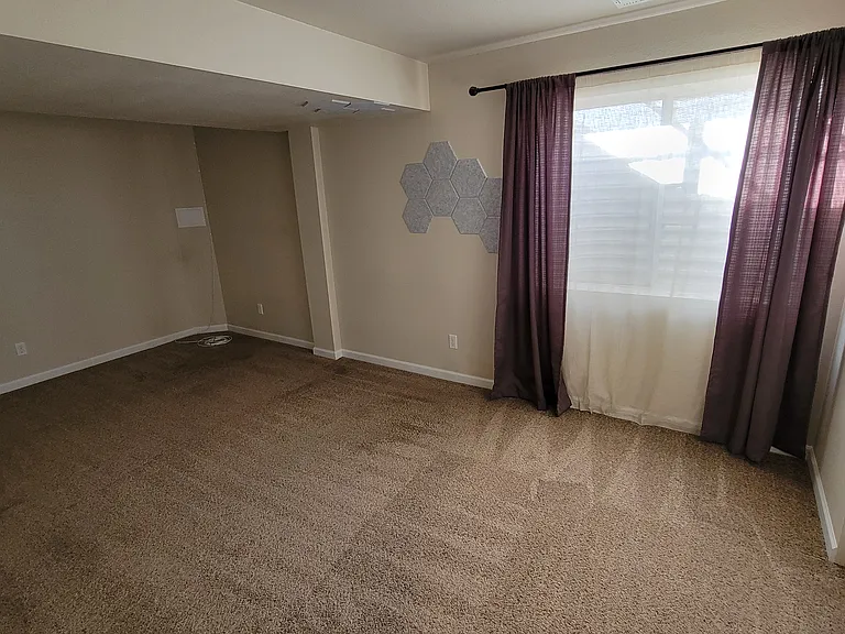 6411 Raleigh St — Photo 13