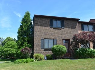 296 Surrey Hill Way, Rochester, NY 14623