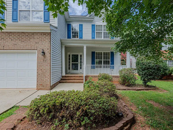 319 Large Oak Ln, Mebane, NC 27302