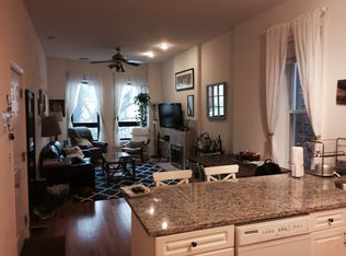 1046 W Wrightwood Ave APT 2, Chicago, IL 60614