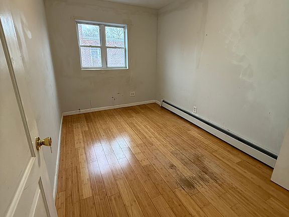 2nd image of 1507 Beach 11th St APT 1