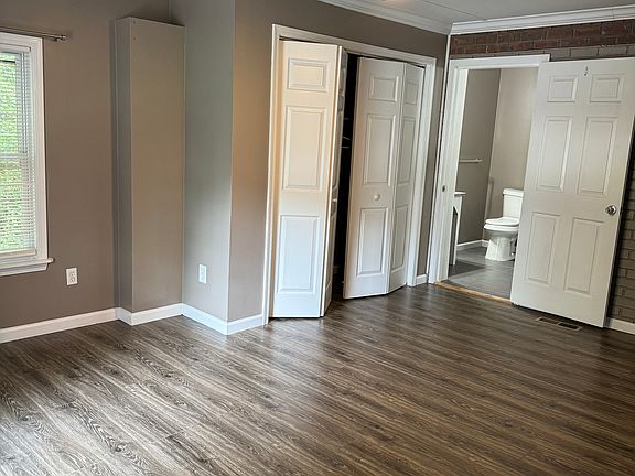 5th image of 34 Oakland Cir