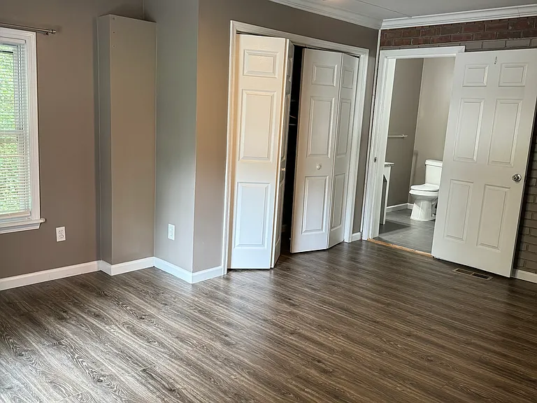 34 Oakland Cir — Photo 5