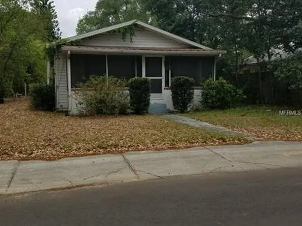 601 Lime St, Auburndale, FL 33823