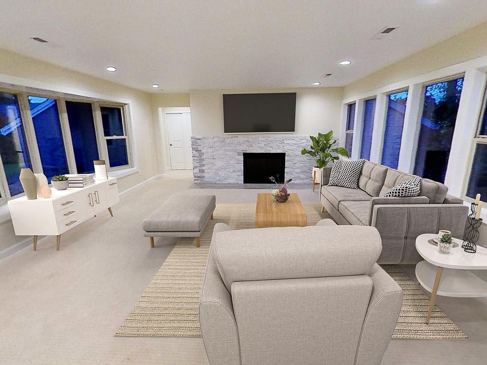 Furnished common areas! (Actual furniture will vary)
