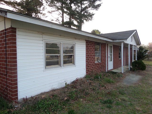 1st image of 6007 Comet Dr