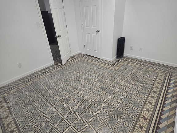 4th image of 1023 Wilcox Ave #1